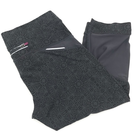 Athleta Pants - Athleta Capri Leggings Active Sportswear Pants